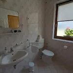 فندق مبيت وإفطار Grundner Vendeghaz 4*