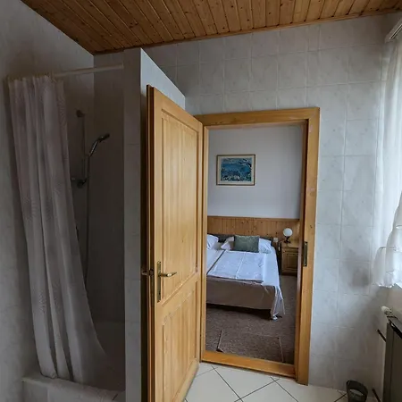 Bed & Breakfast Gruendner Vendeghaz