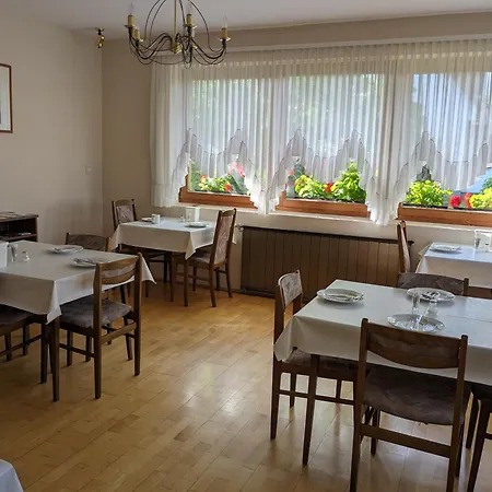 Bed and breakfast Gründner Panzio