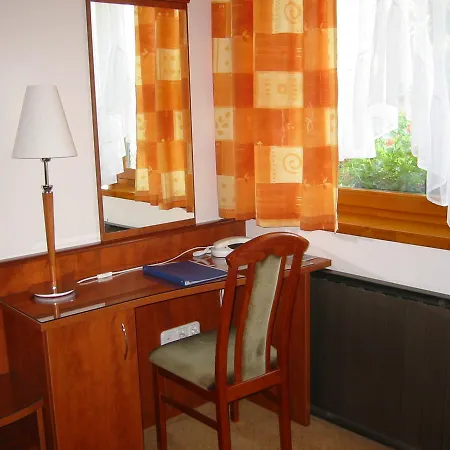 Gruendner Vendeghaz 3* Siófok