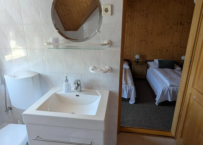 B&B Gruendner Vendeghaz 4*