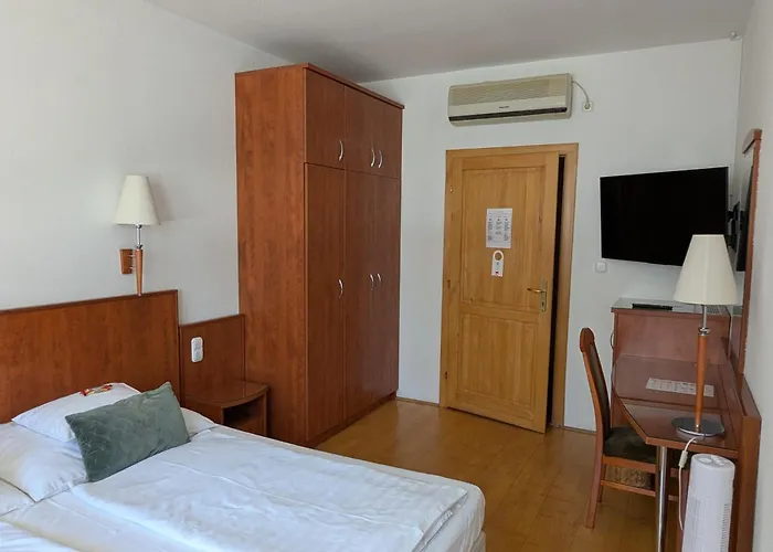 Gruendner Vendeghaz B&B